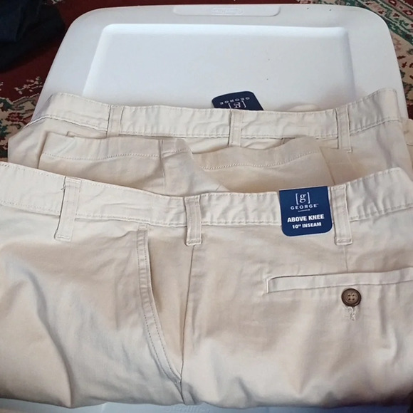 George shorts, 10 inseam, various sizes cream colored - Picture 1 of 3